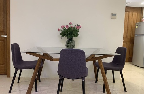 Putney Apartment | Putney Studio, short drive to parkland & Olympic