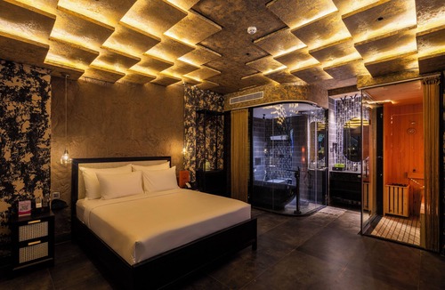 Ba Queo Hotel | Pynt Hotel 7