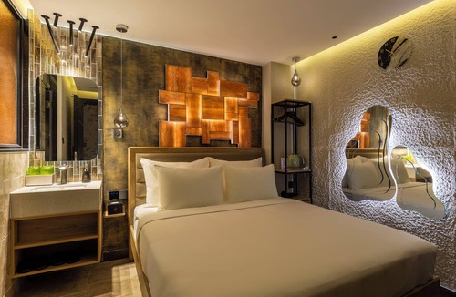 Ba Queo Hotel | Pynt Hotel 7