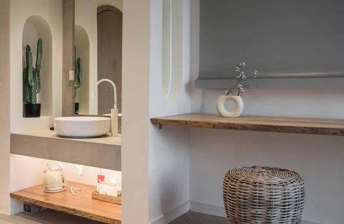 Pudong Bed & Breakfast | Qi Meng New moon branch