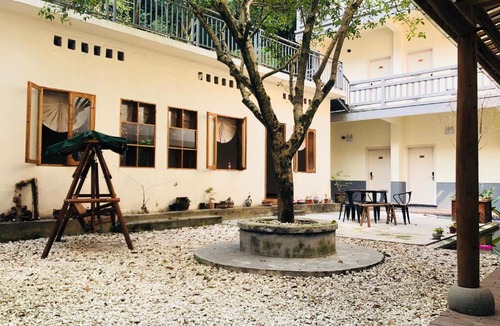 Qiandaohu Hostel | Qiandaohu Blue Mountain Youth Hostel
