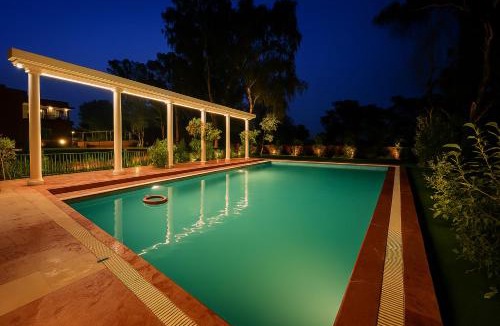 Moradabad Hotel | Qila Hotel
