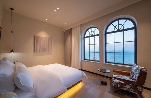 Diaolongzui Hotel | Qingdao Innland sea-view designer