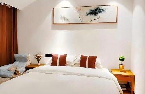 Yongding Hotel | Qinghe Art Hotel Zhangjiajie Tianmen&Avator Mountin National Forest Park-Free pick up -free lanudry Close to the Hehua airport&Zhangjiajie West Railway Stetion -English language service Thirty One
