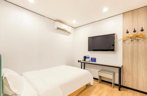 Wangfujing Shopping Area Hotel | Qingji Hotel mini Beijing Dengshikou Subway Station Branch