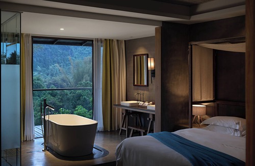 Ten Mile Gallery Hotel | Qixin Jiuyin Inn Yangshuo