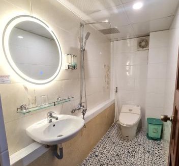 Hai Chau Hotel | Quan Quan Hotel