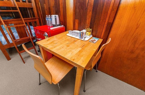 Upper Warren House | Queen & Bunk Chalet 9 | Manjimup WA