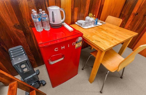 Upper Warren House | Queen & Bunk Chalet 9 | Manjimup WA