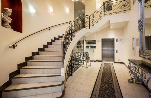 Sullivan's Cove Apartment | Quest Savoy