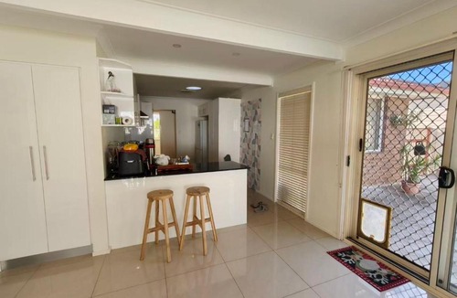 Winston Hills House | Quiet Double Room M Winston Hills