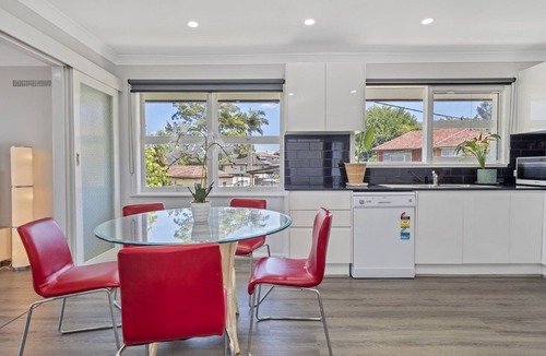 Merrylands House | Quiet Elevated Serene Home