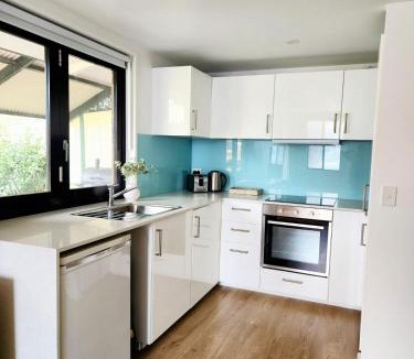 Cranebrook Apartment | Quiet Peaceful Getaway with private backyard