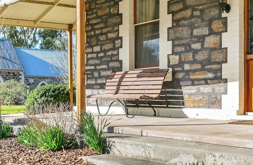 Talunga House | Quiet spacious hills retreat for up to six guests.