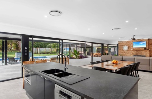 Tuncurry House | Racecourse Resort - acerage with a pool.