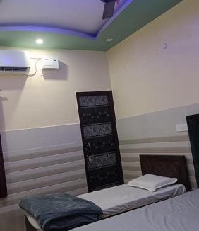 Vrindavan House | Radha Krishna Guest House