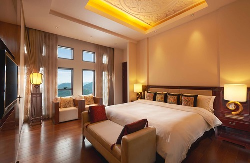 Chengzhong District Hotel | Radisson Blu Hotel Liuzhou