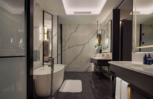 Wantiguan Hotel | Radisson Blu Hotel, Shanghai Stadium