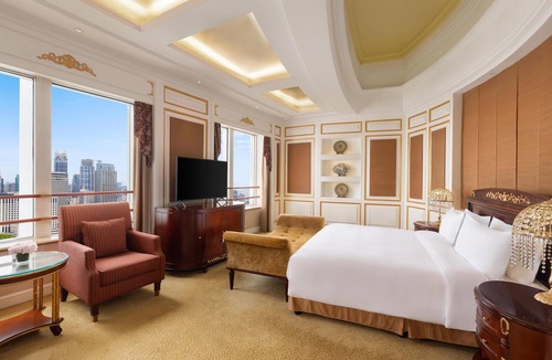 Downtown Shanghai Hotel | Radisson Blu Hotel Shanghai New World