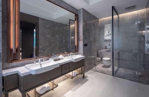 Xinwu District Hotel | Radisson Blu Resort Wetland Park Wuxi