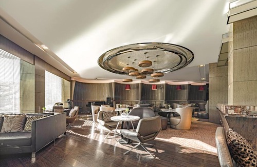 Changning Hotel | Radisson Collection Hotel, Yangtze Shanghai