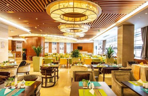 Xiqing Qu Hotel | Radisson Hotel Tianjin Aqua City