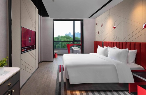 Tongzhou Hotel | Radisson RED Beijing Universal Resort