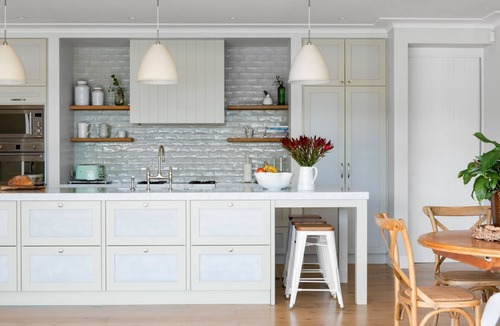 Avalon Beach House | RAHITI by Palm Beach Holiday Rentals