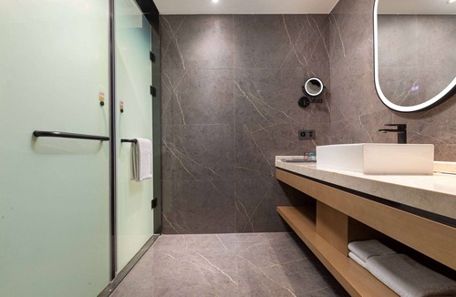 Yue Lu Hotel | Ramada by Wyndham Changsha Financial Center
