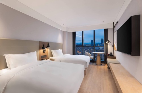Yuhang District Hotel | Ramada By Wyndham Hangzhou Yuhang
