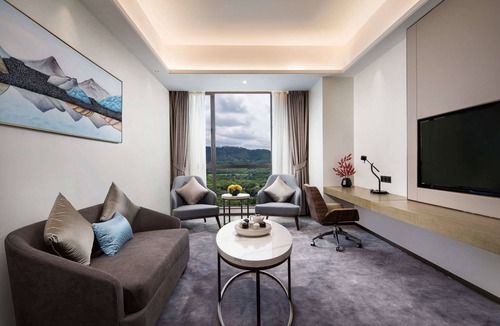 Longmen County Hotel | Ramada by Wyndham Huizhou Longmen