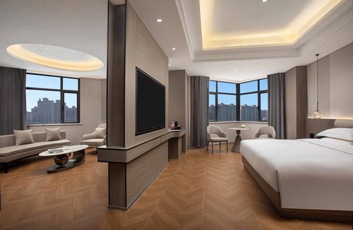 Miquan Hotel | Ramada by Wyndham Urumqi Midong