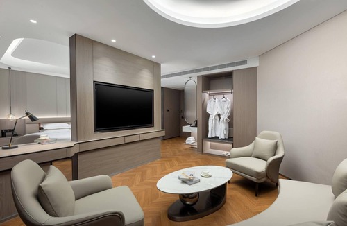 Miquan Hotel | Ramada by Wyndham Urumqi Midong