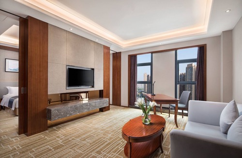 Han Yang Hotel | Ramada by Wyndham Wuhan Hanyang