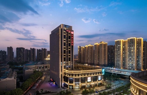 Han Yang Hotel | Ramada by Wyndham Wuhan Hanyang