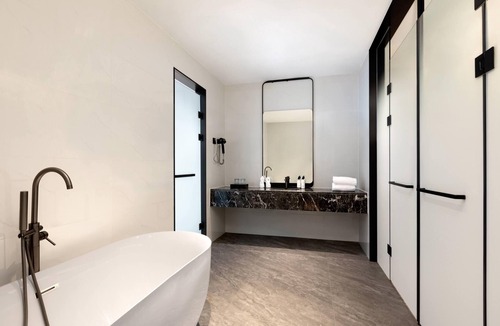 Huidong Hotel | Ramada Encore By Wyndham Huizhou Huidong
