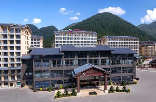 Jianshi County Hotel | Ramada Encore by Wyndham Enshi Huaxi Valley