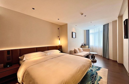 Longhu Qu Hotel | Ramada Encore By Wyndham Shantou Longhu