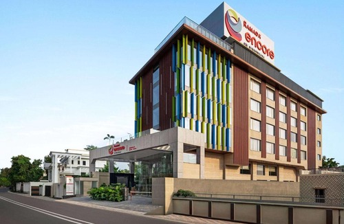 Aonla Hotel | Ramada Encore by Wyndham Bareilly Civil Lines