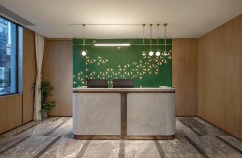 Hongshan Hotel | Ramada Encore by Wyndham Wuhan University of Technology Jiedaokou