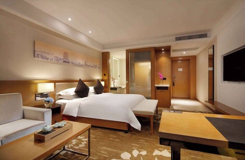 Wuchang Hotel | Ramada Encore Wuhan