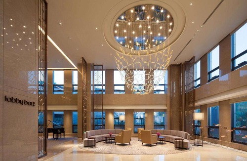 Lixia District Hotel | Ramada Jinan