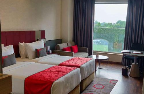 Lucknow Hotel | Ramada Plaza by Wyndham Lucknow