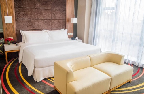 Huidong Hotel | Ramada Plaza Huizhou East
