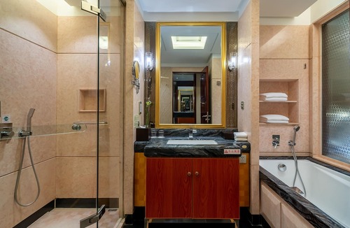 Tai'an Hotel | Ramada Plaza Taian