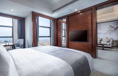 Linxiang Hotel | Ramada Plaza Yueyang Linxiang