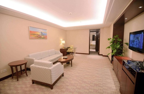 Shajing Hotel | Ramada Shenzhen Baoan