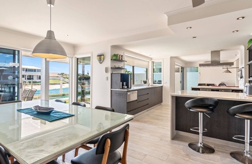 Mooloolaba House | Remarkable Six Bedroom Waterfront Home! Perfect for the extended family