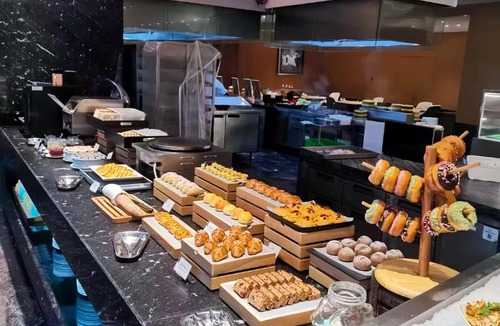 Guanshanhu District Hotel | Renaissance Guiyang Hotel