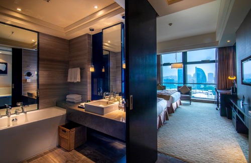 Guanshanhu District Hotel | Renaissance Guiyang Hotel